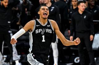 使伦纳德的 使伦纳德的